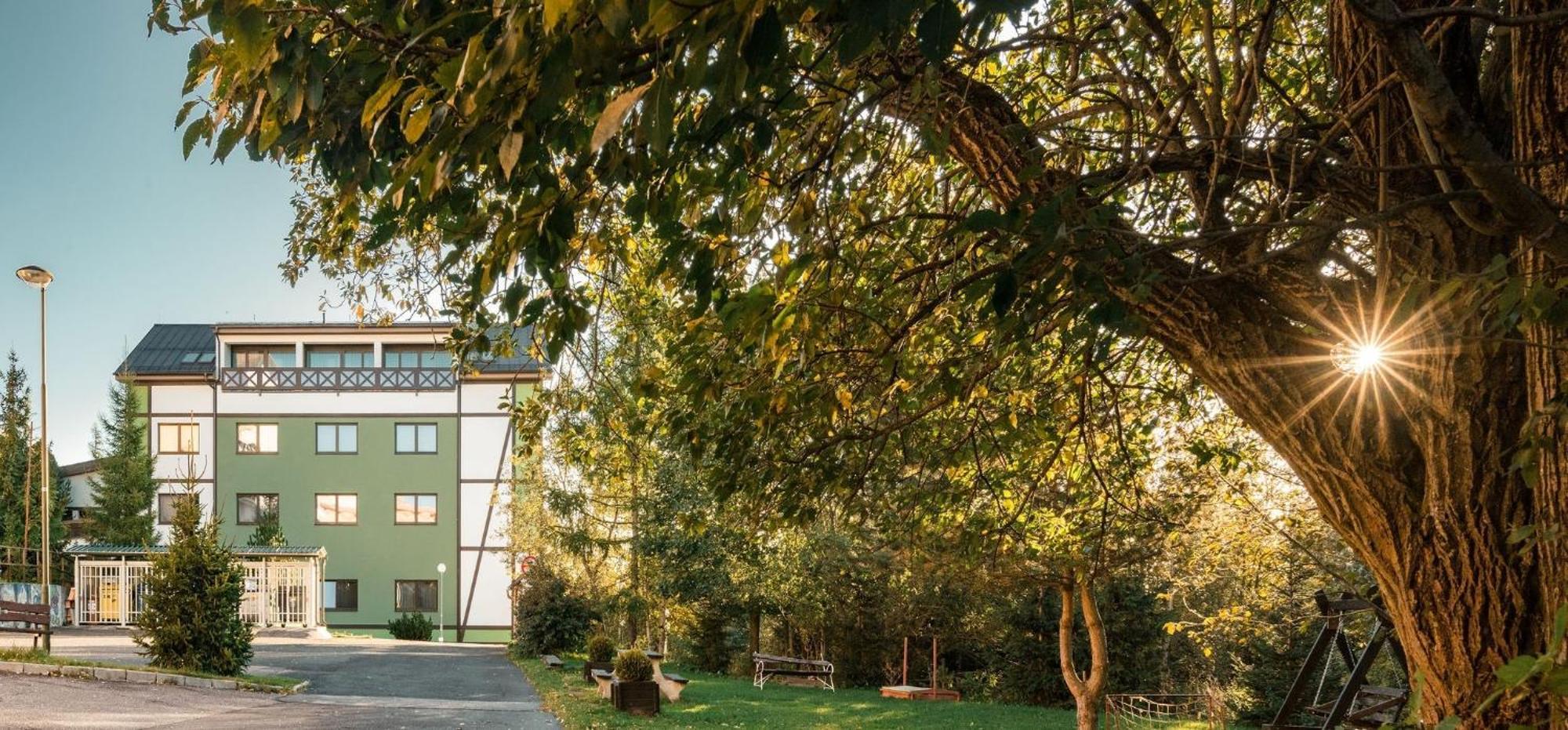 Vysoké Tatry Apartmanovy Dom Familia Smokovec מראה חיצוני תמונה